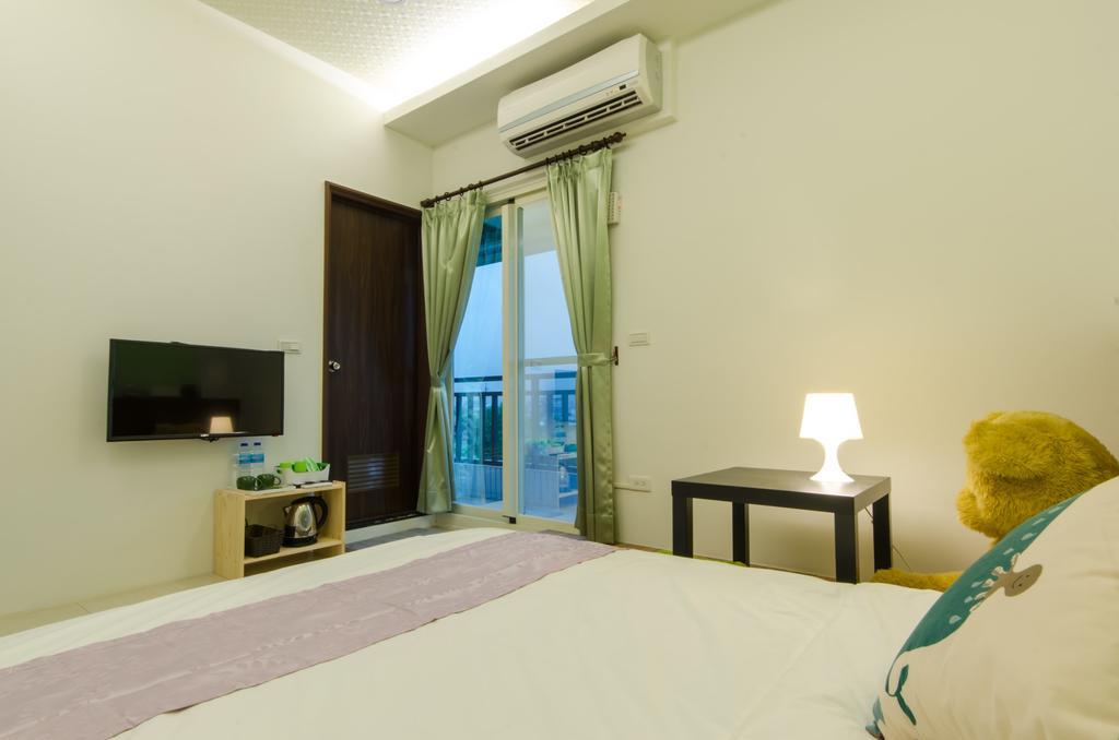 Smile Castle Apartment Luodong Exterior foto