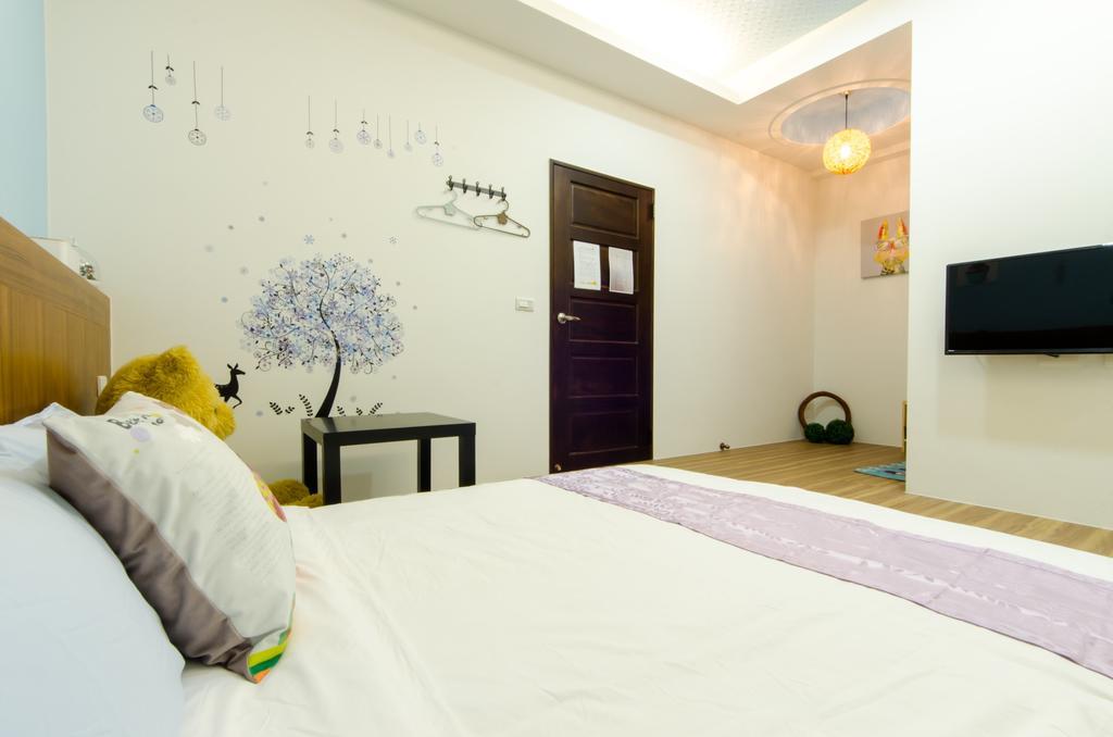 Smile Castle Apartment Luodong Exterior foto